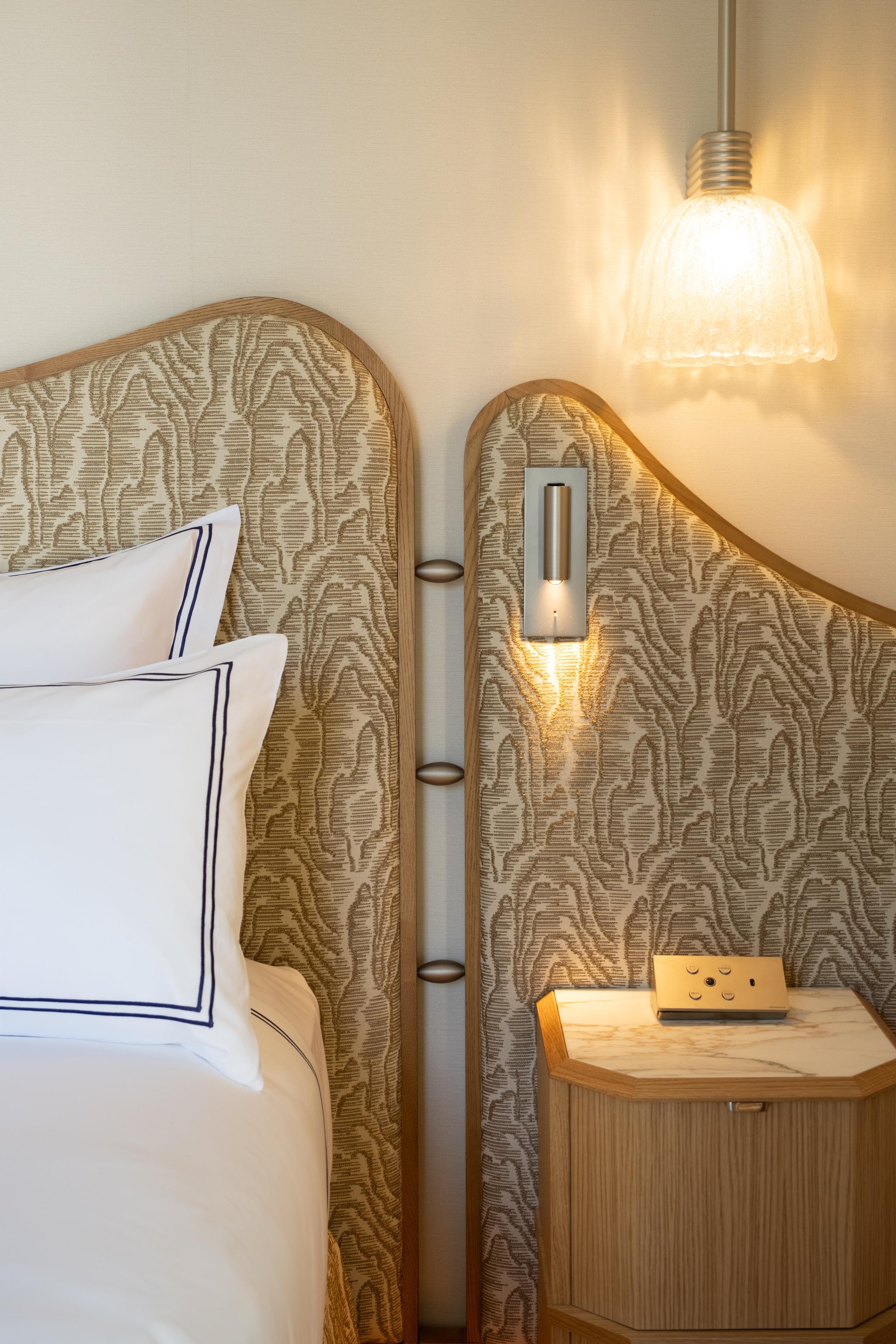Grand Signature Suite upholstered headboard detail - Palazzo Genazzini
